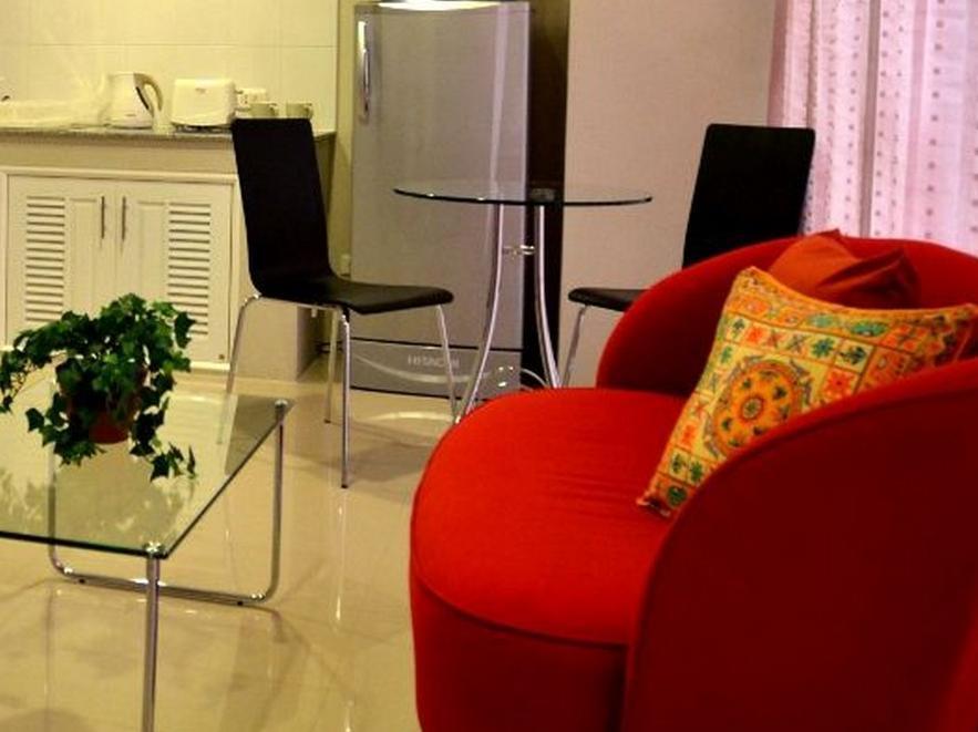 Bangkok Living Aparthotel Buitenkant foto