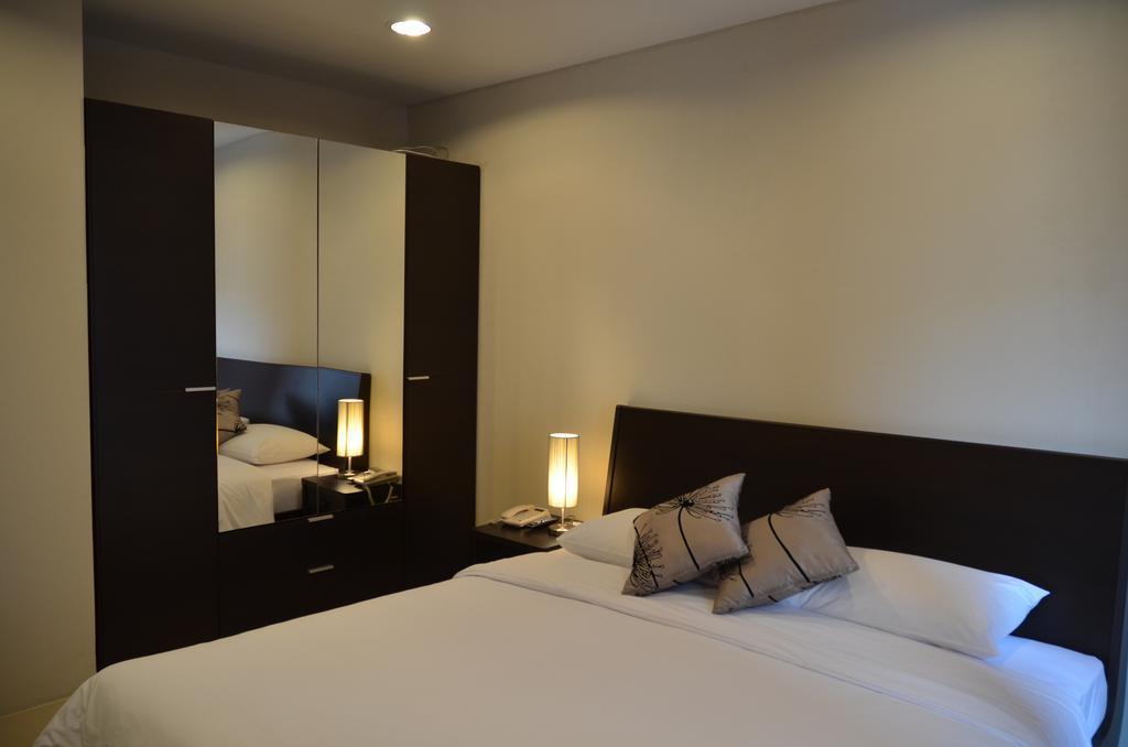 Bangkok Living Aparthotel Buitenkant foto