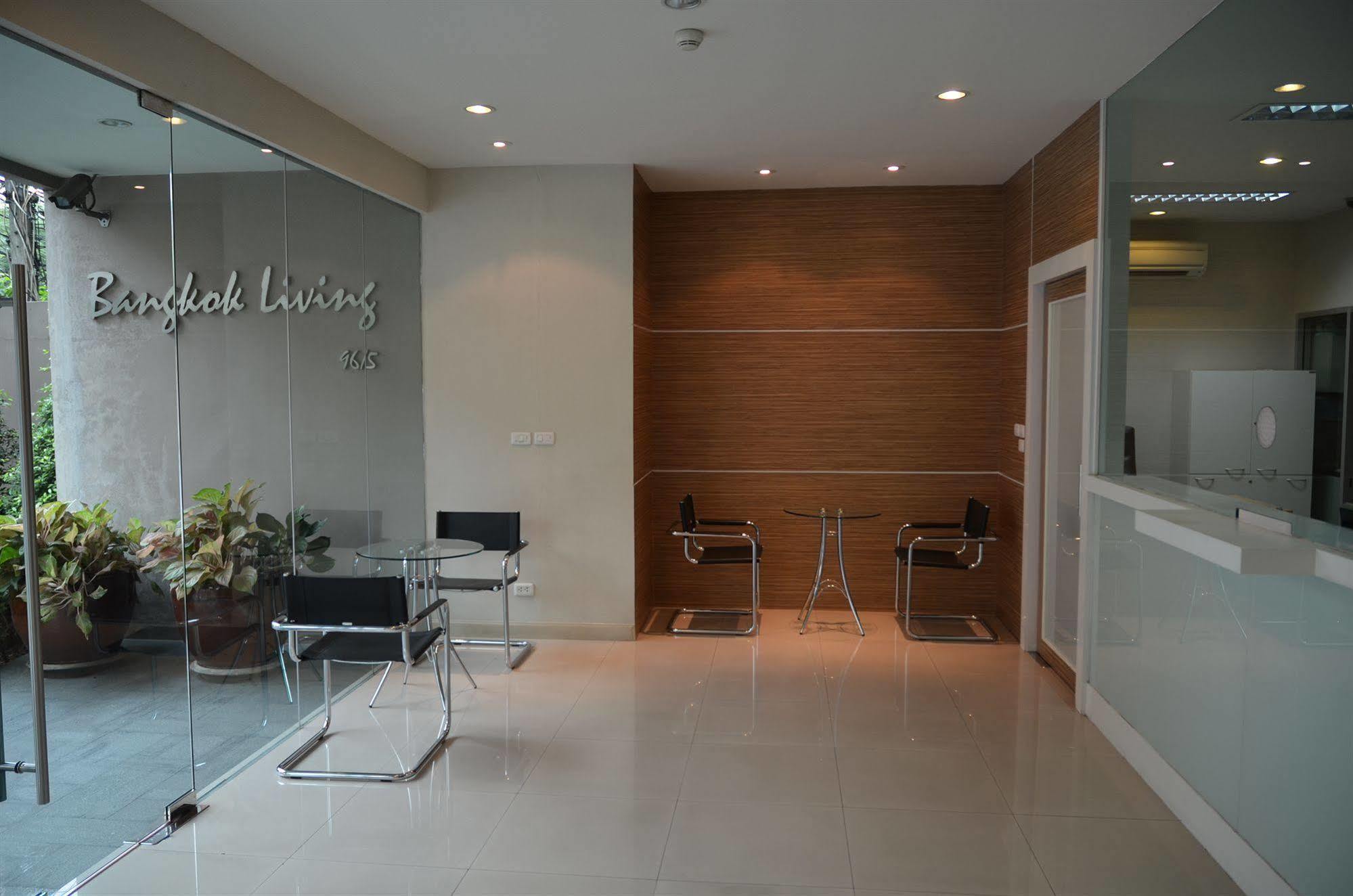 Bangkok Living Aparthotel Buitenkant foto